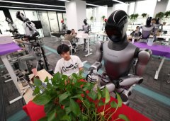 “人工智能正在公司的使用催生了算法开辟、I